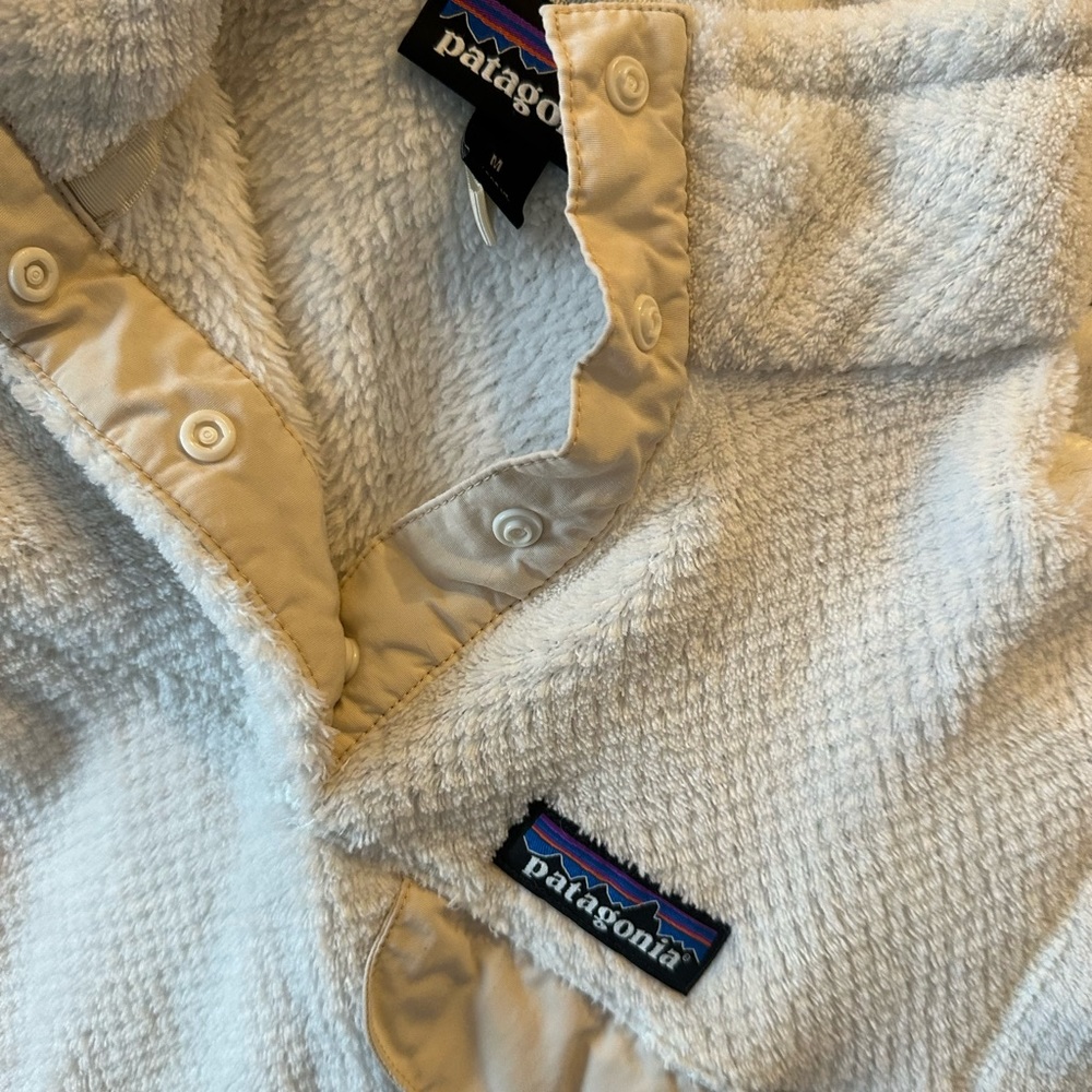 Patagonia Jacket Size Medium - image 2